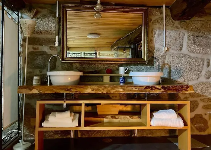 Viva Countryside House